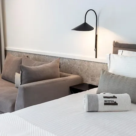 11Suites Aigio Extérieur photo