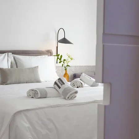 11Suites Aigio Extérieur photo